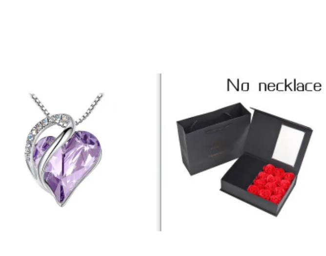 Collier pendentif en forme de cœur