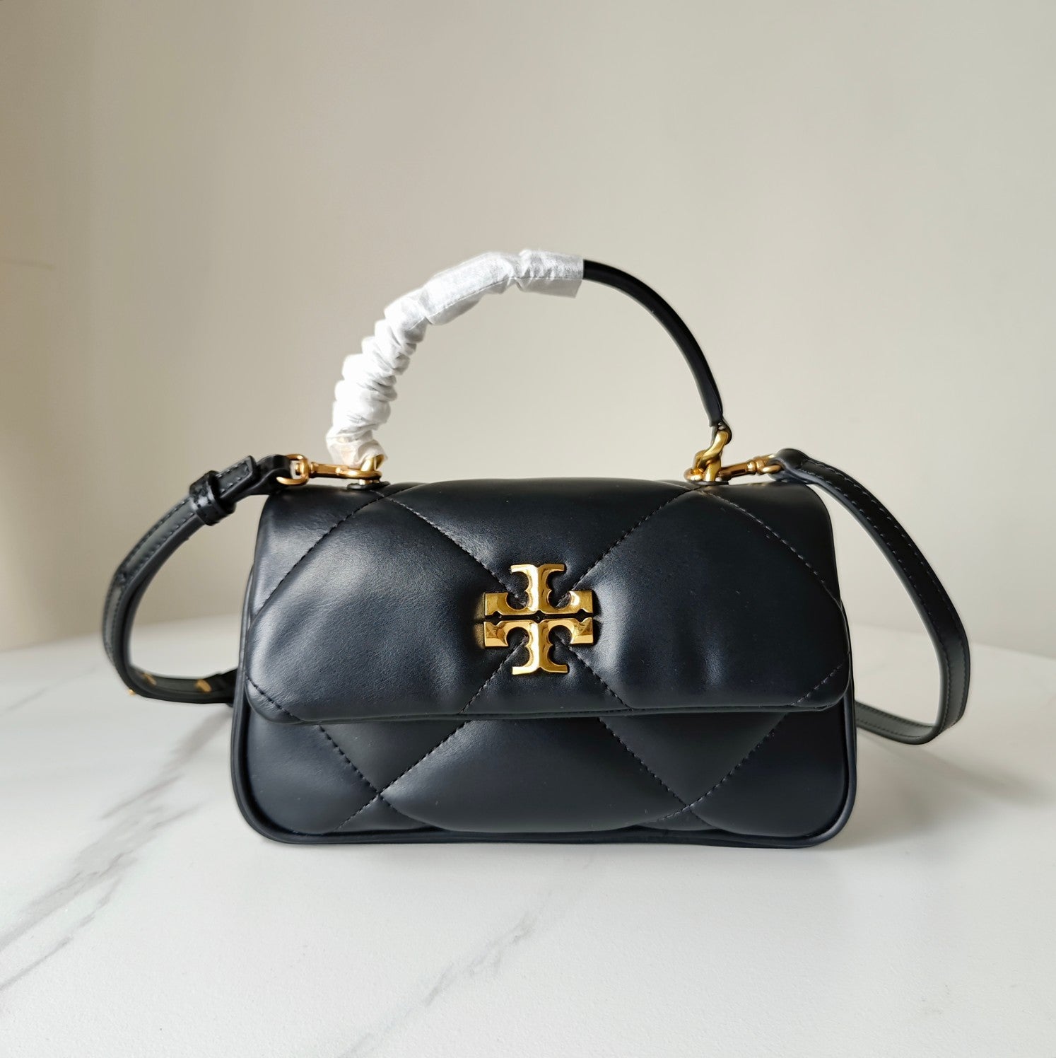Sac bandoulière croisé Lingge, porté épaule ou sous le bras