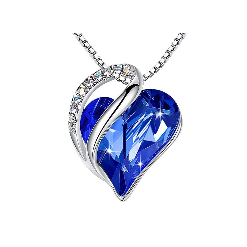 Collier pendentif en forme de cœur