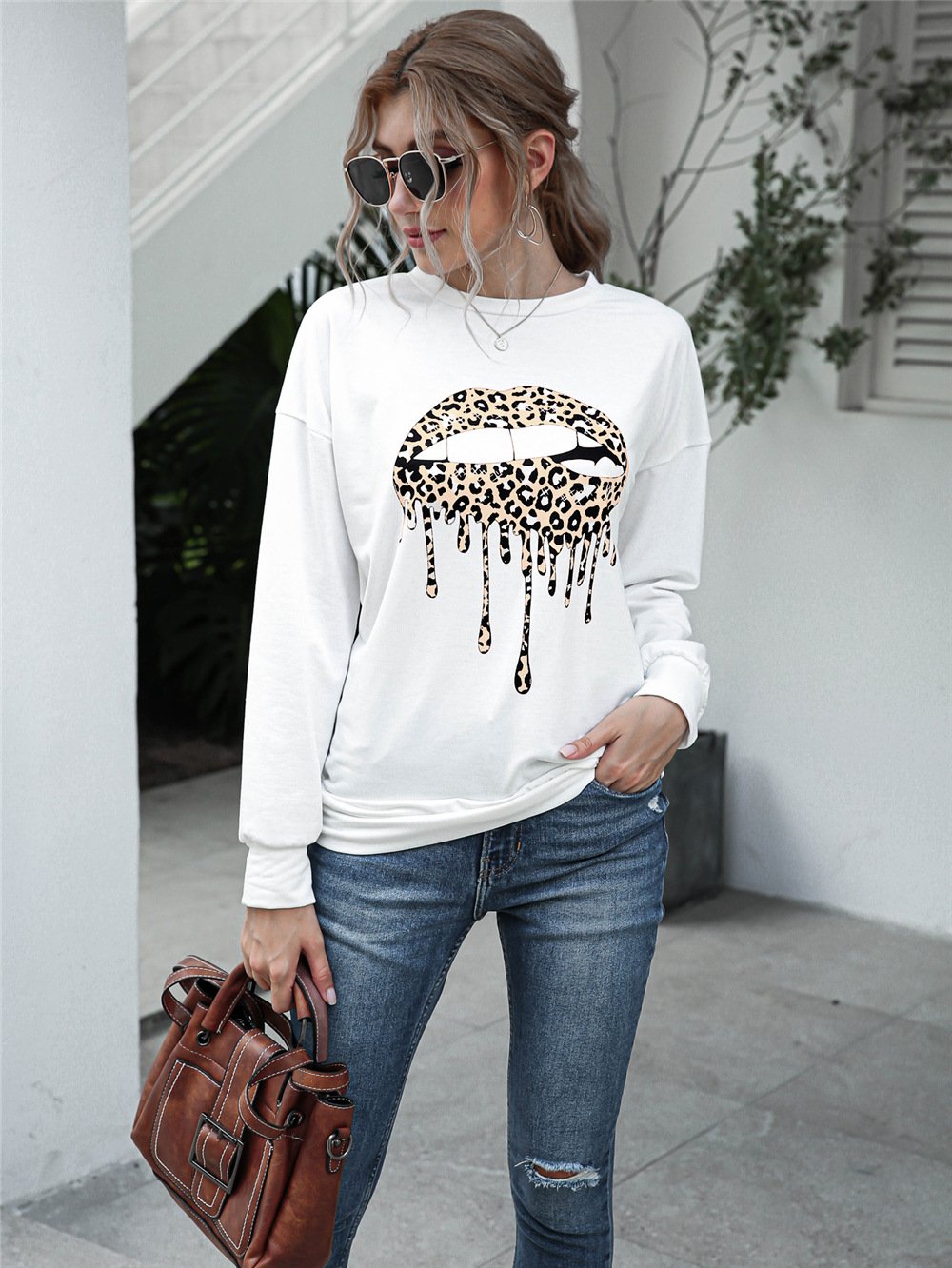 Sweat-shirt ample à manches longues avec motif lèvres