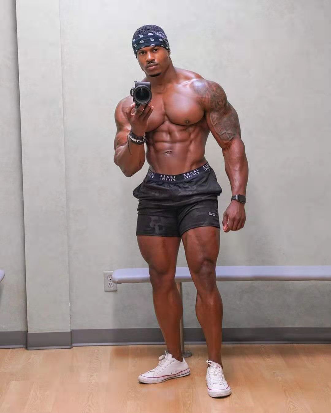 Men's Fashion Sports Shorts for Personality and Style