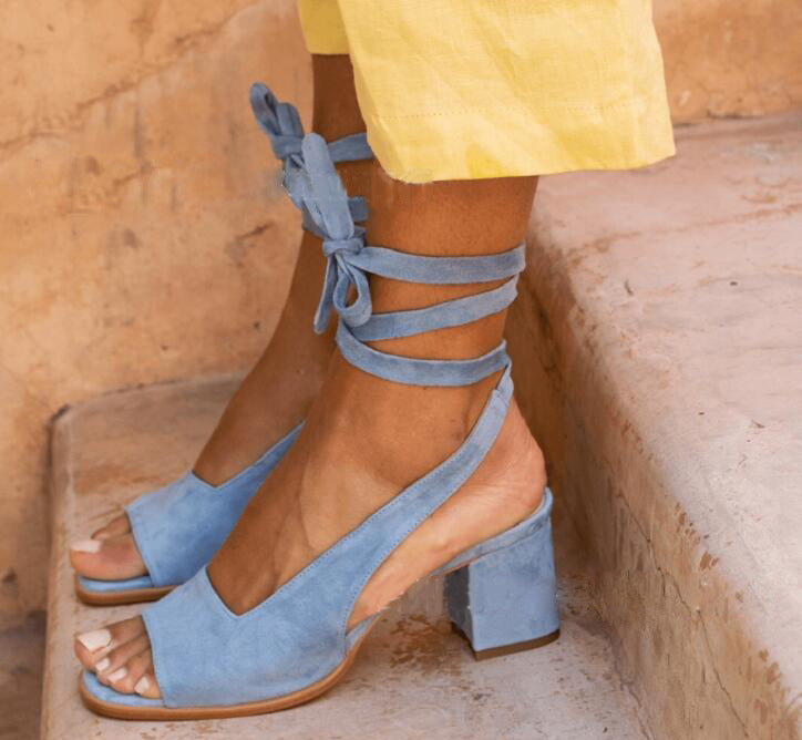 Sandales femme à talon épais et bout ouvert