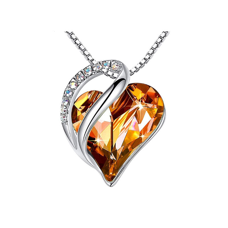 Collier pendentif en forme de cœur