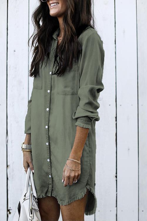 Chemise en jean effiloché pour des tenues stylées