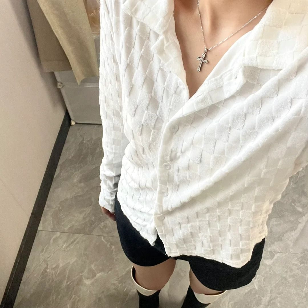 Cute White Shirt with Embroidery, Slim Fit, Casual Office Wear Soft Feminine Look, Long Sleeve Women's Top, Fashionable Ins Trend
