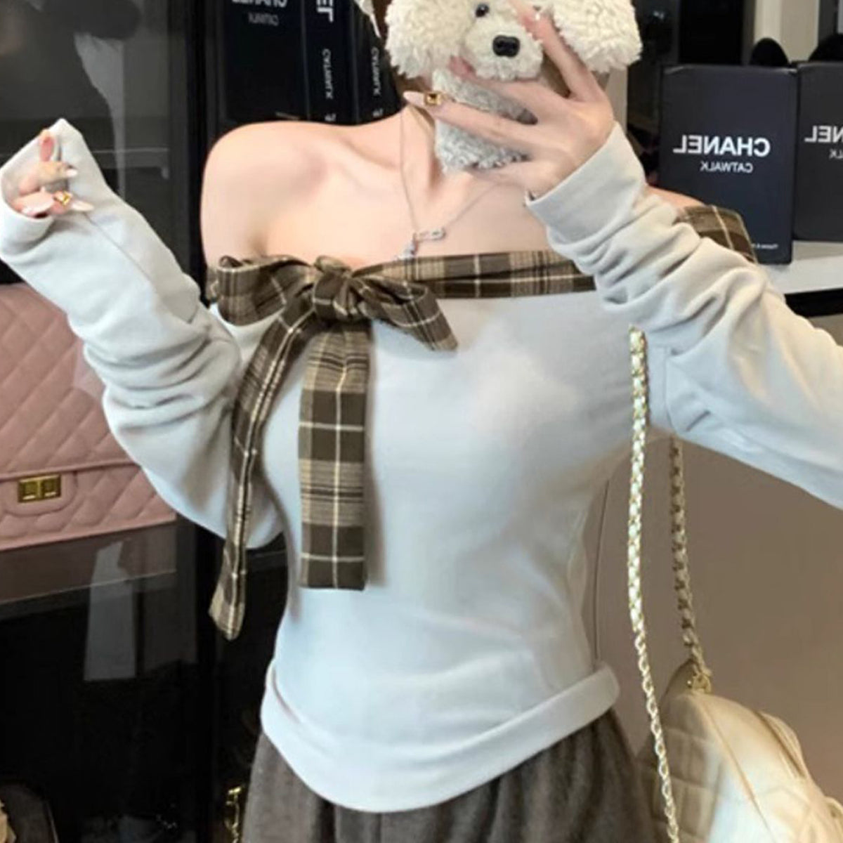 Sweet and Spicy Girl Plaid Patchwork Off-the-Shoulder T-Shirt for Women, Butterfly Knot Slim Fit Long Sleeve Top