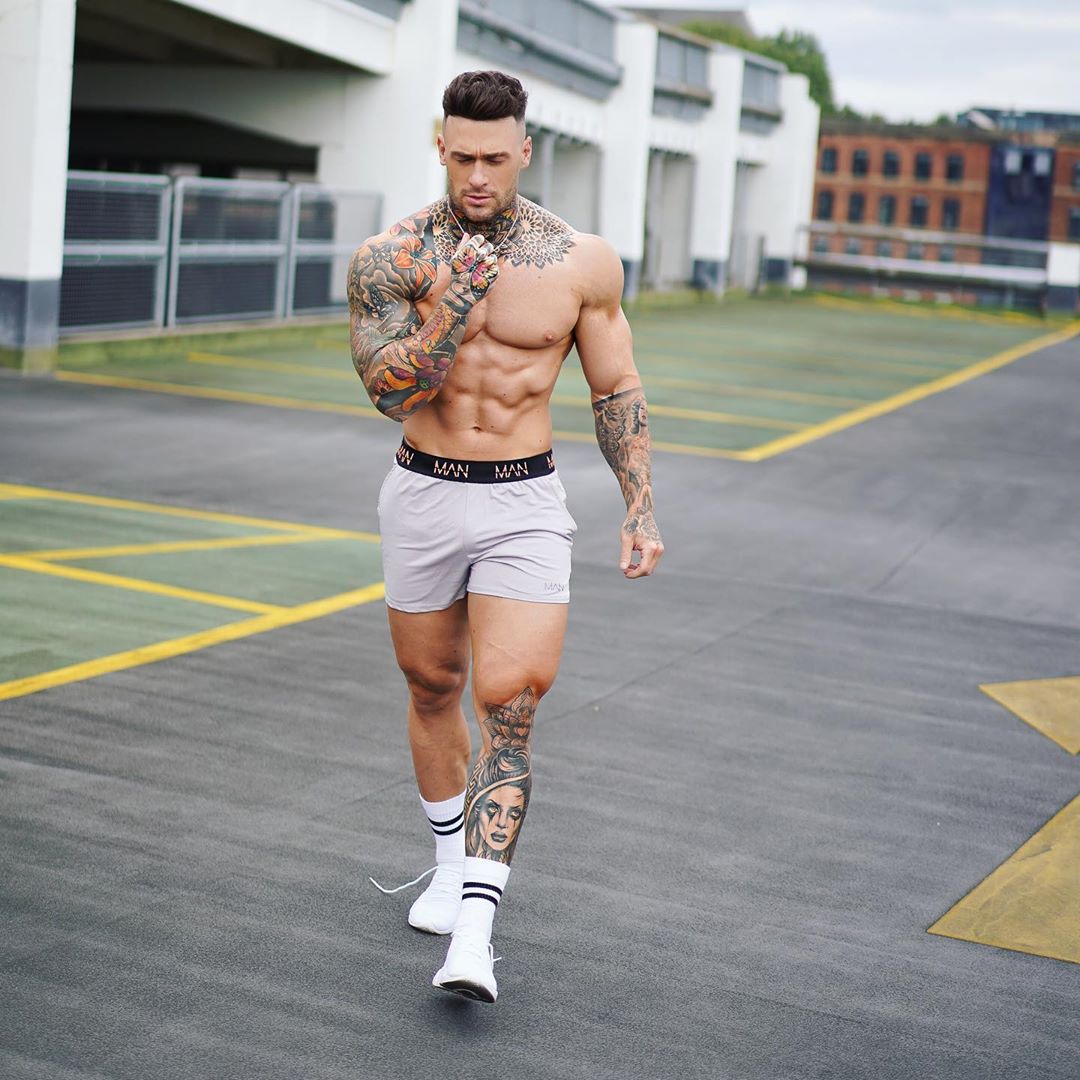 Men's Fashion Sports Shorts for Personality and Style