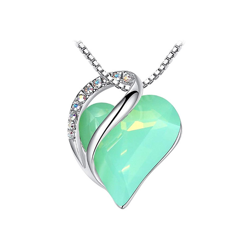 Collier pendentif en forme de cœur