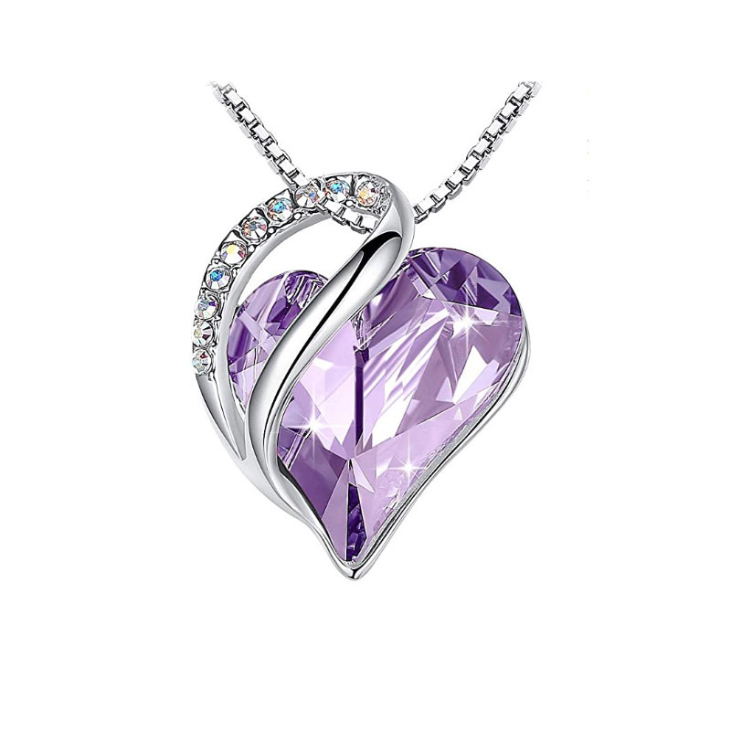 Collier pendentif en forme de cœur