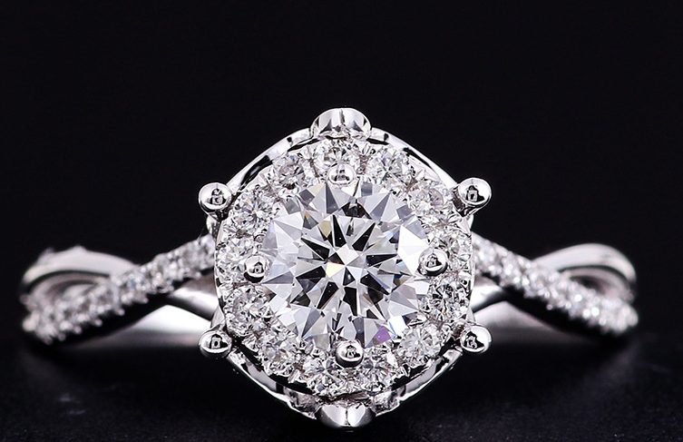 Cultured Diamond Ring, Elegant Diamond Engagement Ring, Non-Tarnishing 18K Gold Lab-Grown Diamond Ring