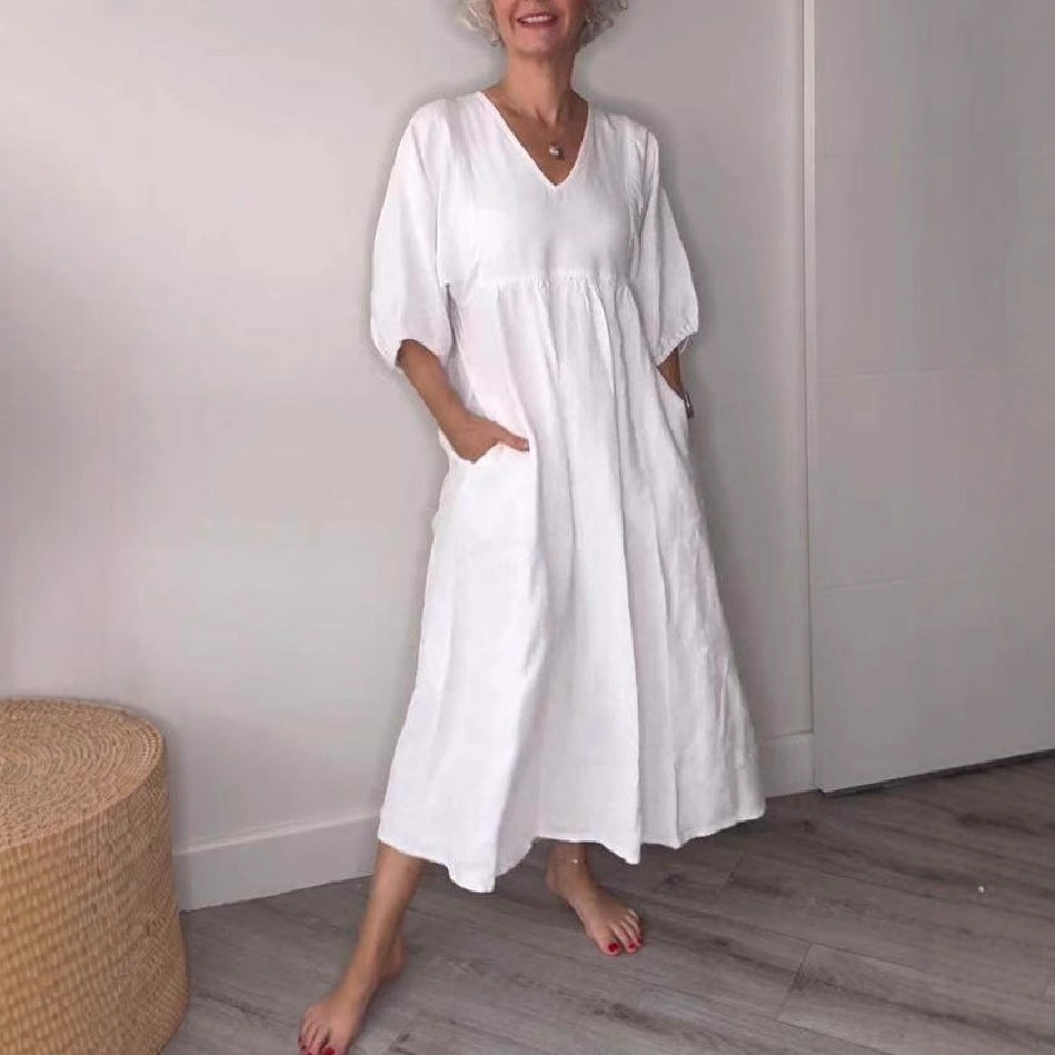 Deep V-neck pleated solid color pocket dress