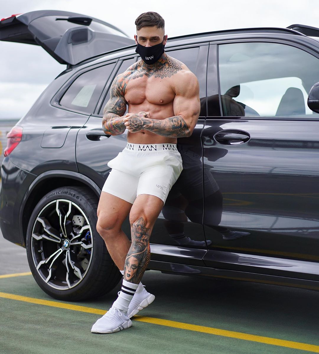 Men's Fashion Sports Shorts for Personality and Style