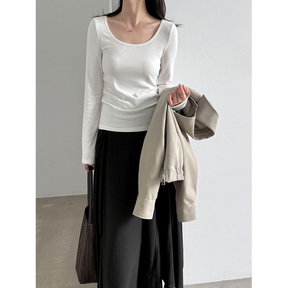 Design Sense U-Neck Regular Shoulder Slim Fit Long Sleeve T-Shirt Simple Inner Layer Basic Tee