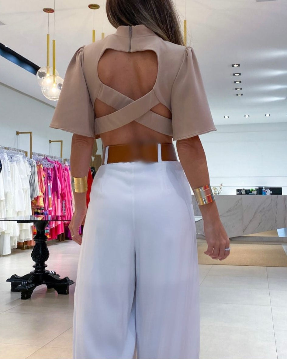 Ensemble décontracté d'été pour femme avec haut à col montant, manches évasées, dos nu croisé et pantalon ample à jambes larges