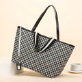Single shoulder large capacity bag for women