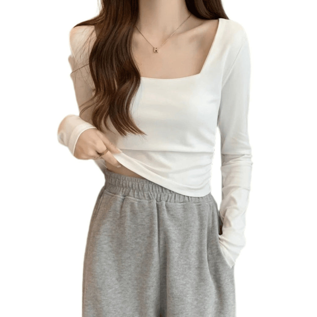 Black Women's Short Crop Top with High Waist, Fitted and Sexy Long Sleeve Slim Fit T-Shirt Inner Wear