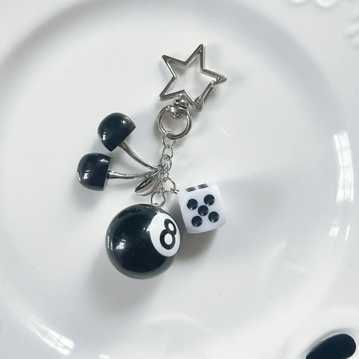 Cherry metal pendant jewelry bag pendant keychain cherry crystal key pendant
