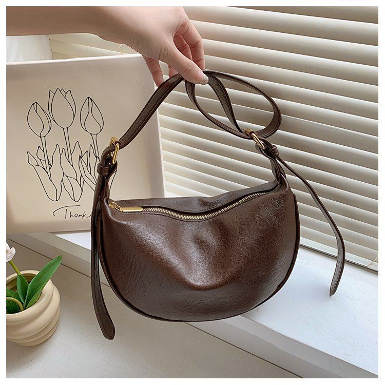 Sac à bandoulière tendance et populaire, sac porté croisé, sac peluche
