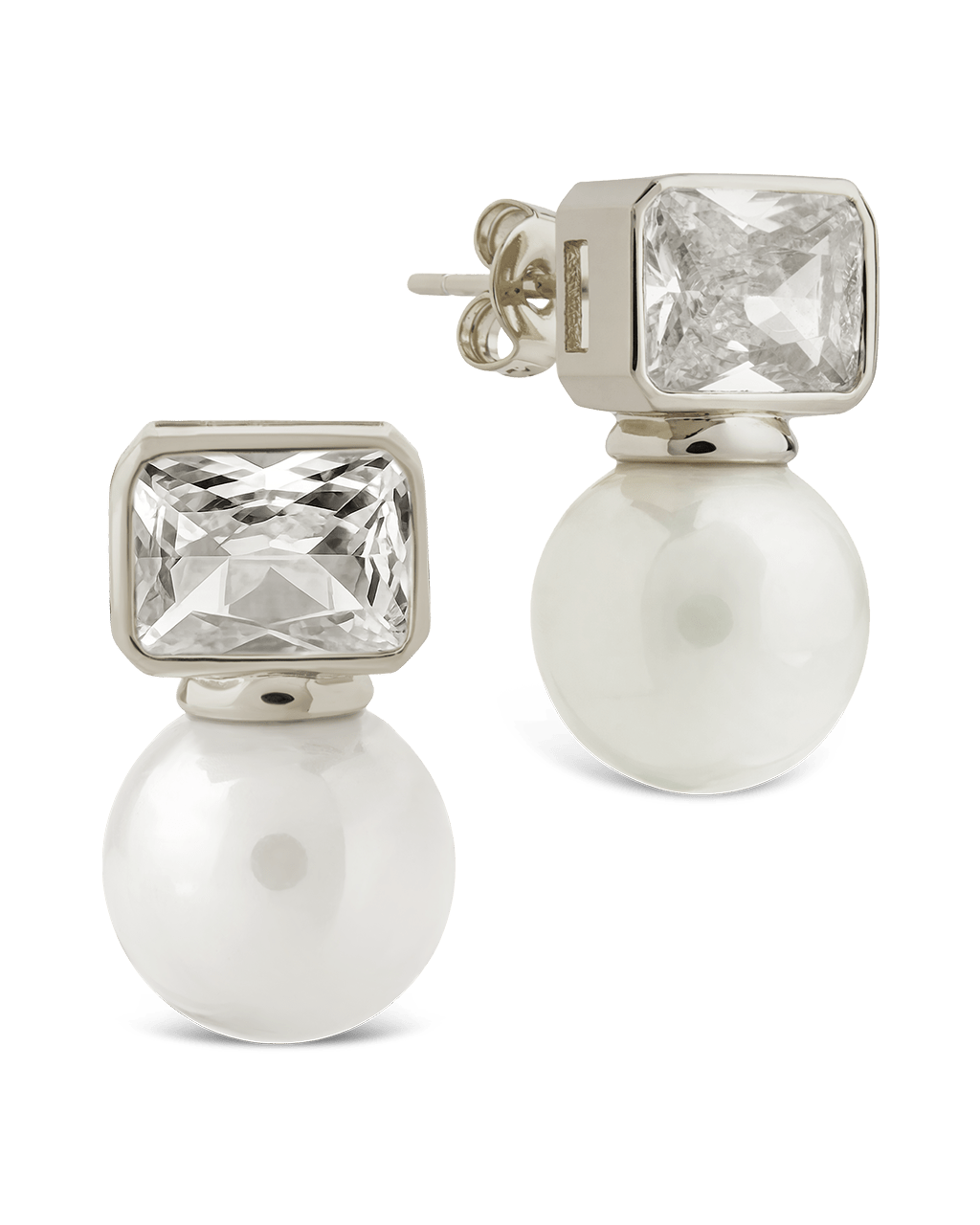 Puces d'oreilles Hilda serties d'oxydes de zirconium taille émeraude