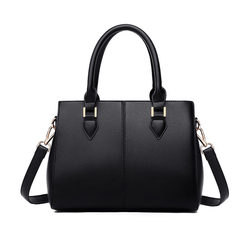 Sac à main élégant pour femme d'âge mûr