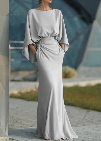 Élégante robe longue plissée sans dos pour femme