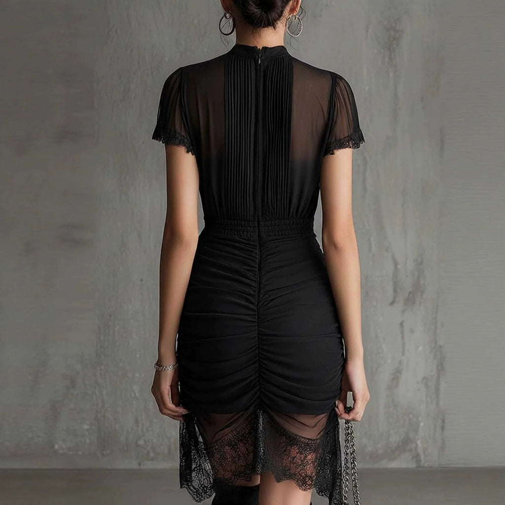 Nouvelle robe européenne noire transparente en dentelle patchwork, coupe slim et longue, jupe fendue avec dentelle