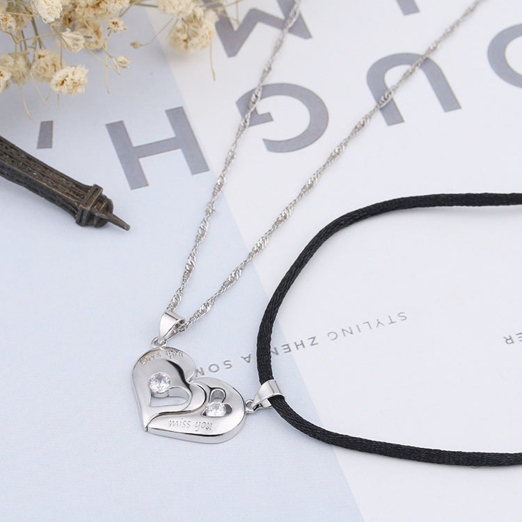 Heart-Shaped Couple Necklace with Engraving Pendant