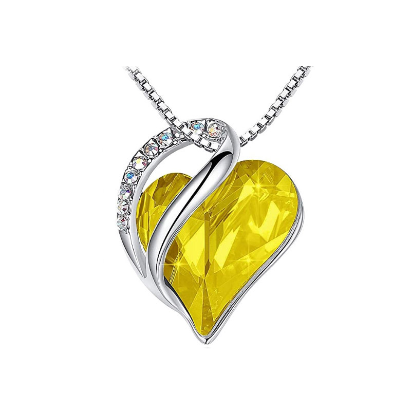 Collier pendentif en forme de cœur
