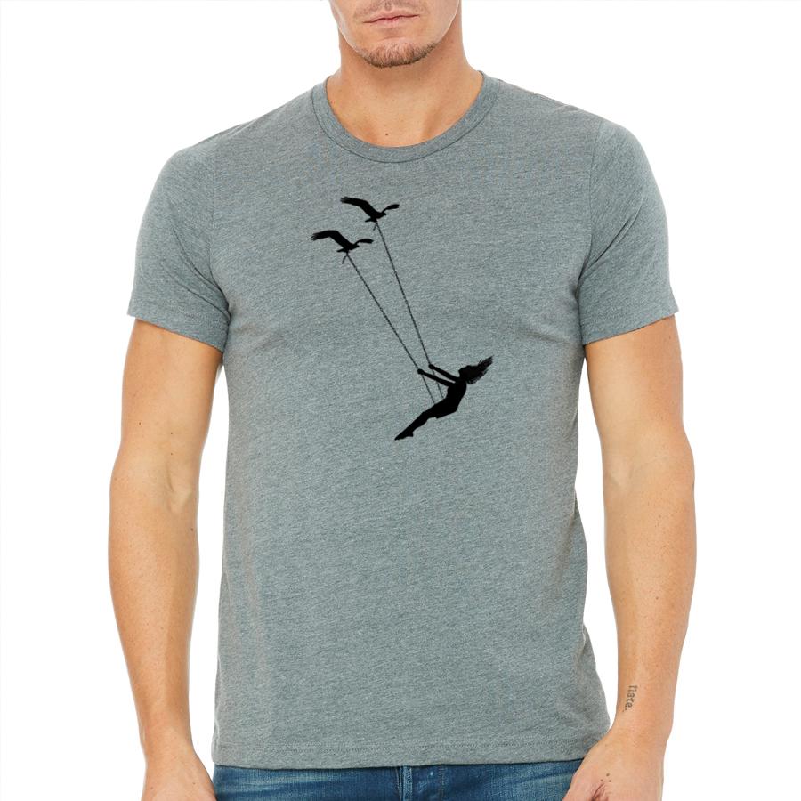 Oiseau en plein vol.